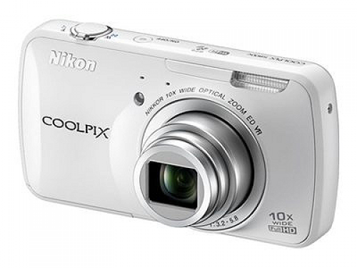 Nikon CoolPix S800c