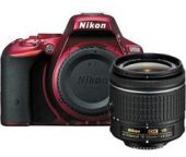 Nikon D5500 rood + AF-P 18-55mm VR