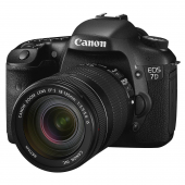 Canon EOS 7D en EF 18-135 IS