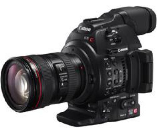Canon EOS C100 mark II + 24-105mm iS USM